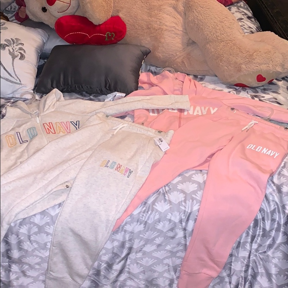 Girls kids Old navy jogging suits